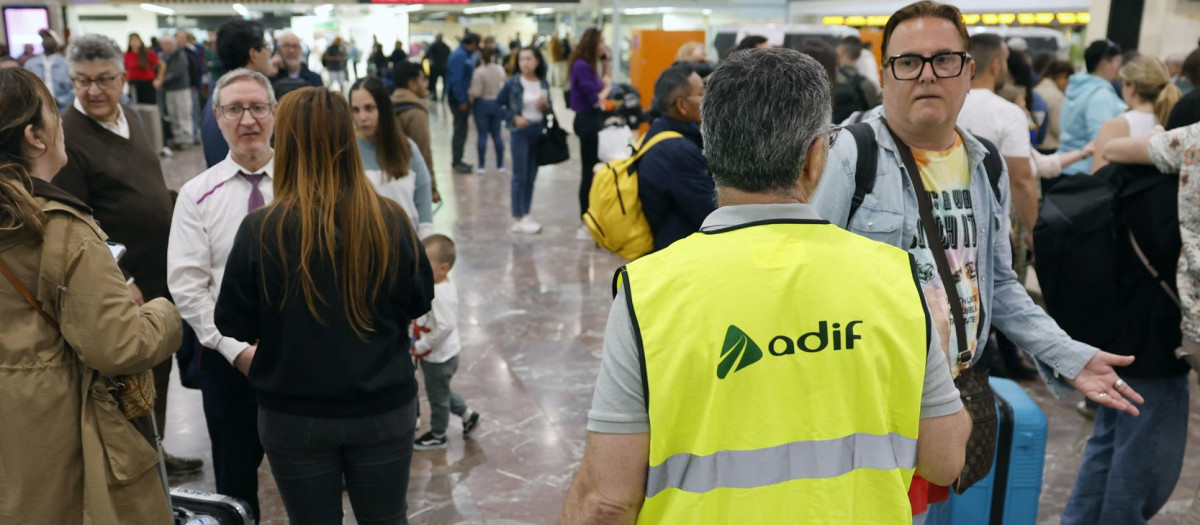 Caos en la estación de Sants de Barcelona, este martes