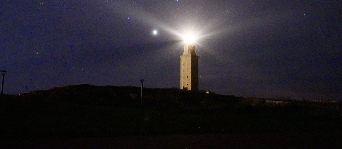 La Torre de Hércules de La Coruña funcionó con normalidad durante el apagón
