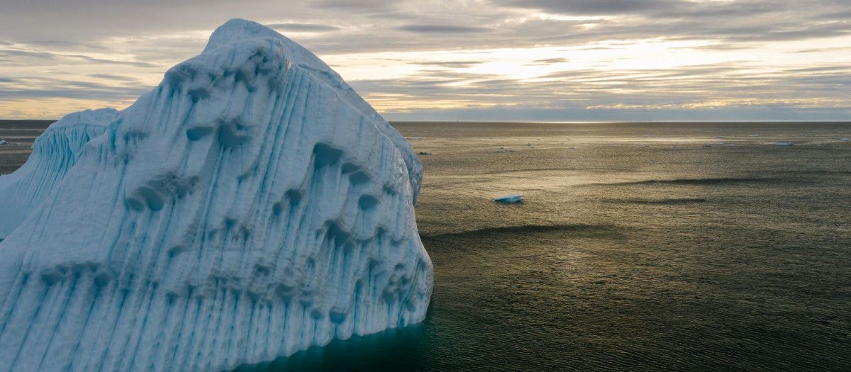 Imagen de un iceberg de gran tamaño