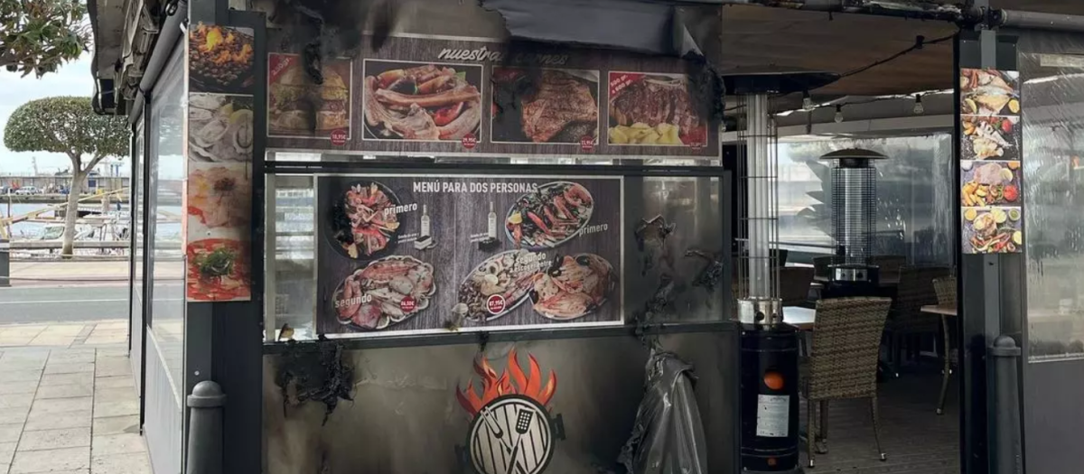 Uno de los locales calcinados en Cambrils