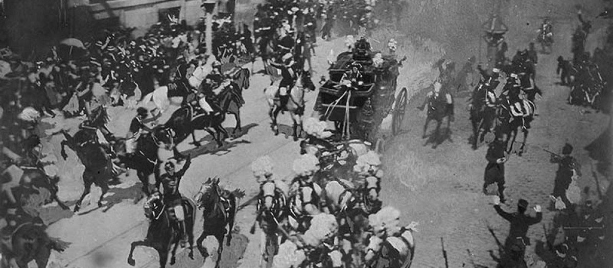 Atentado sufrido por los Reyes Alfonso XIII y Victoria Eugenia el día de su boda en 1906