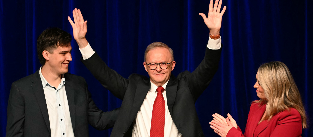 Anthony Albanese celebra su victoria en las elecciones