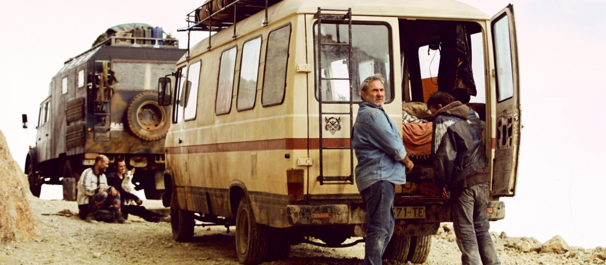 Sergi López en Sirat, trance en el desierto