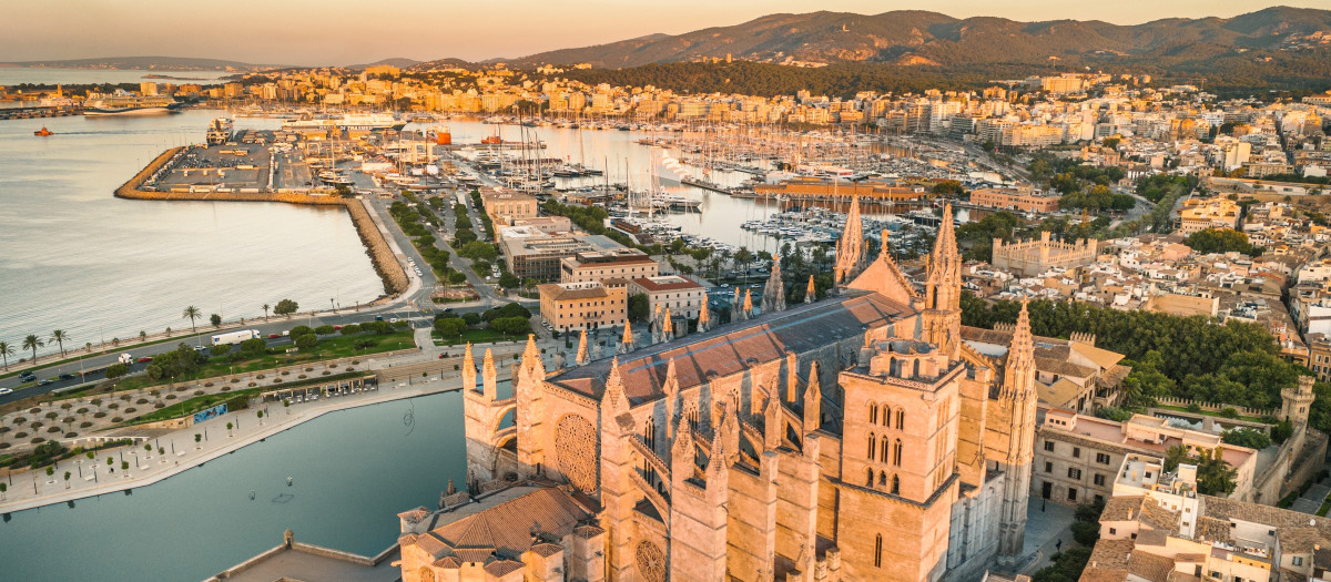 Palma de Mallorca y su espectacular catedral.