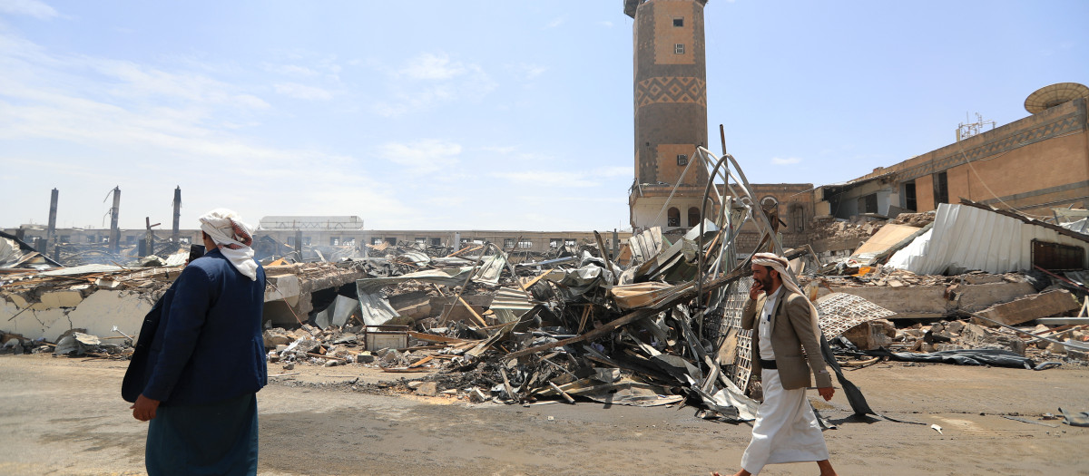 Imágenes de los escombros en el Aeropuerto Internacional de Saná, Yemen