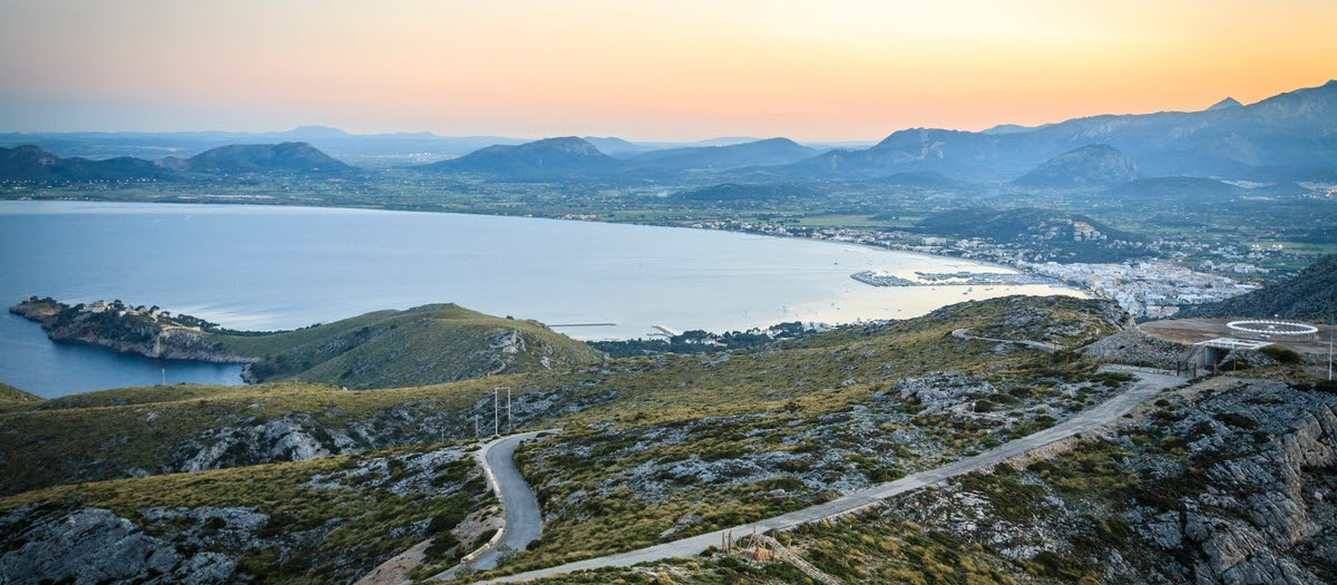 Bahía y Puerto de Pollença (Mallorca)