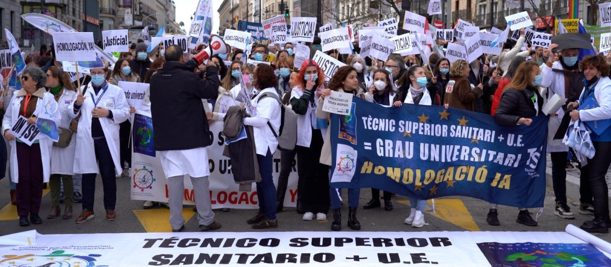 Movilización del Sindicato Estatal de Técnicos Superiores Sanitarios
