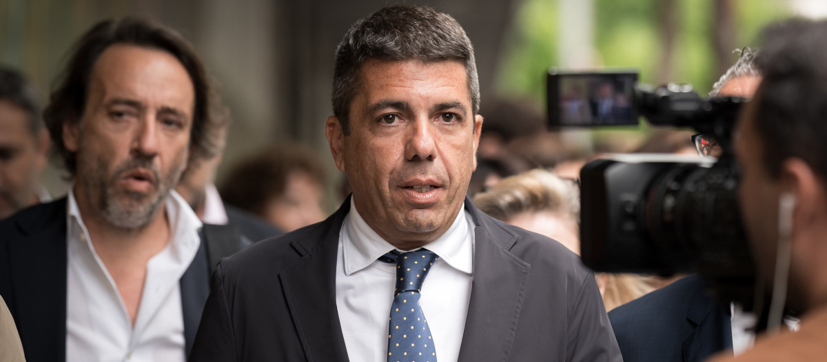 El presidente de la Generalitat Valenciana, Carlos Mazón, a su llegada a la Junta Directiva Nacional del Partido Popular.