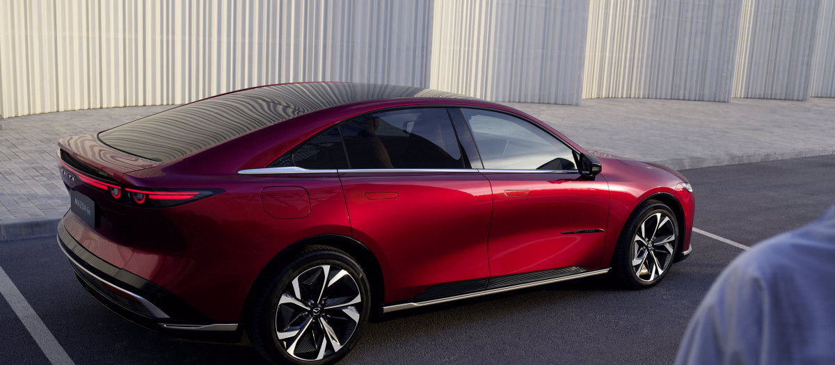 Mazda6e