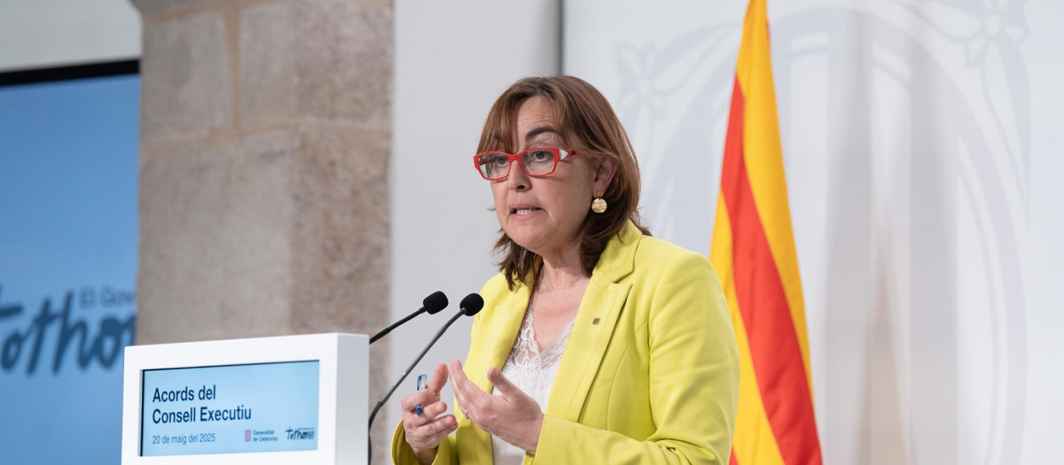 La portavoz del Govern, Sílvia Paneque, en la rueda de prensa de este martes tras la reunión del Consejo Ejecutivo