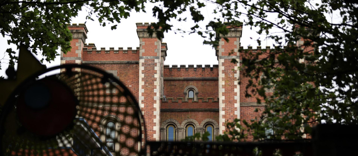 Fachada de la cárcel de Liverpool