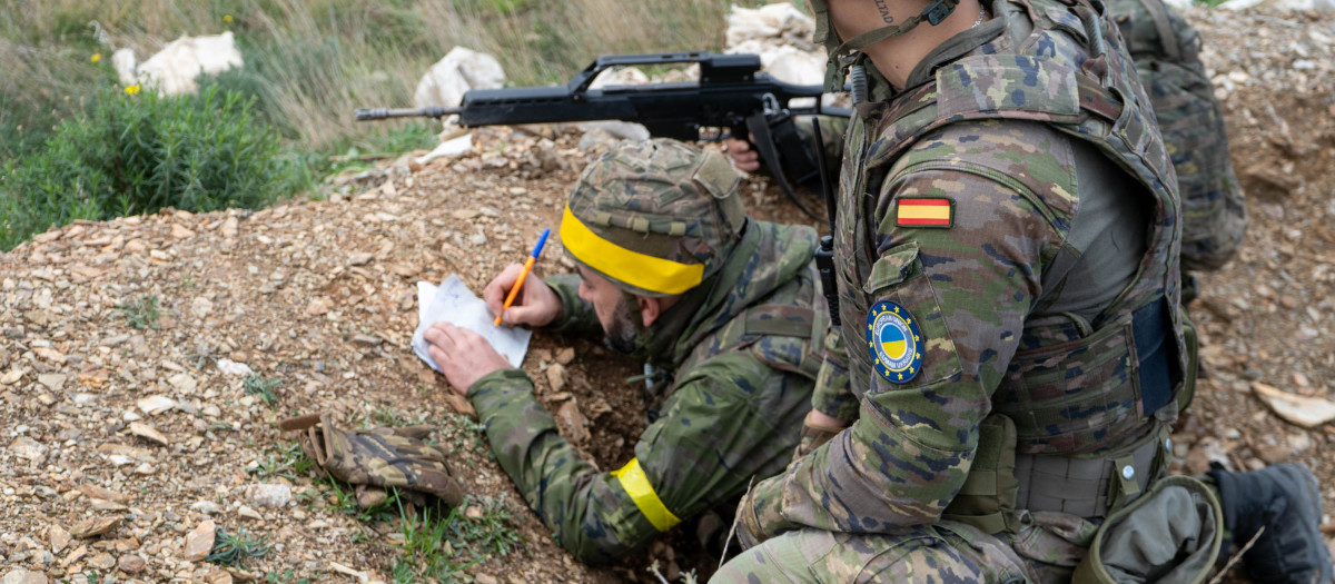 Entrenamiento de los soldados ucranianos en Sant Climent Sescebes