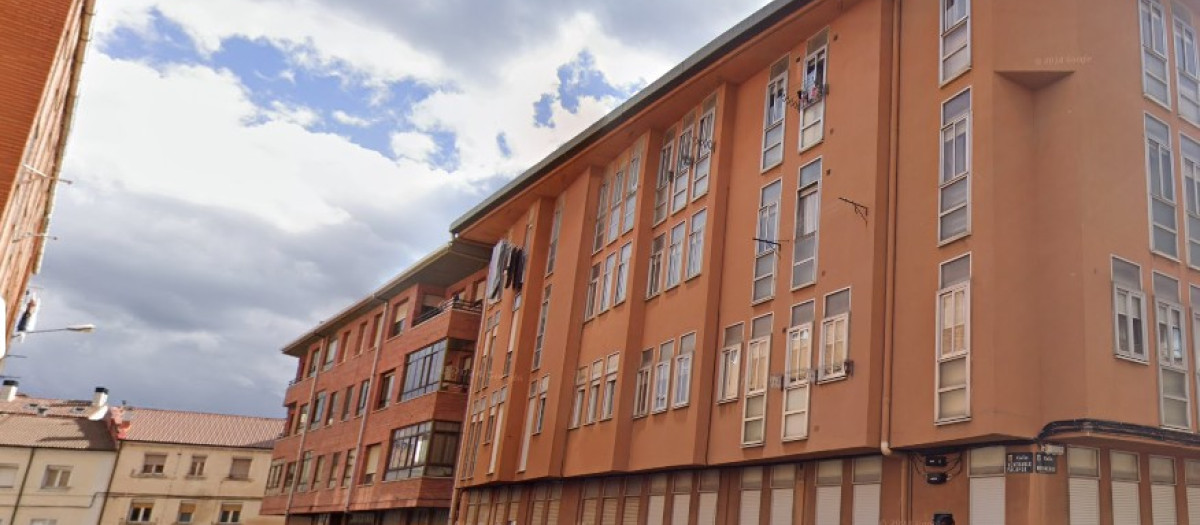 Zona donde han desalojado un inmueble por aviso de bomba, en Soria