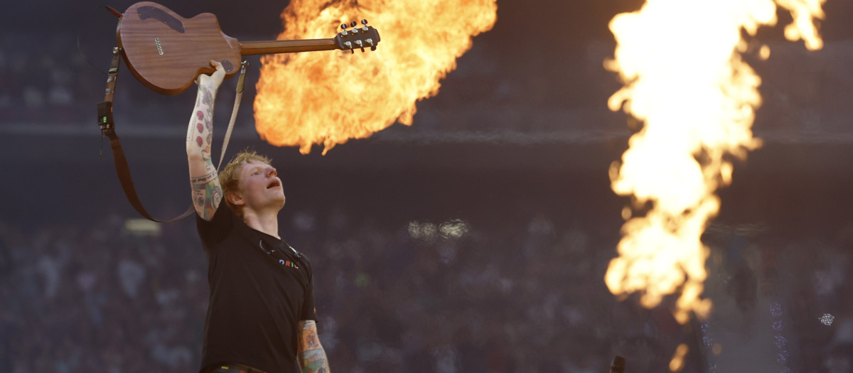 Ed Sheeran durante el concierto en el estadio Metropolitano, en Madrid.