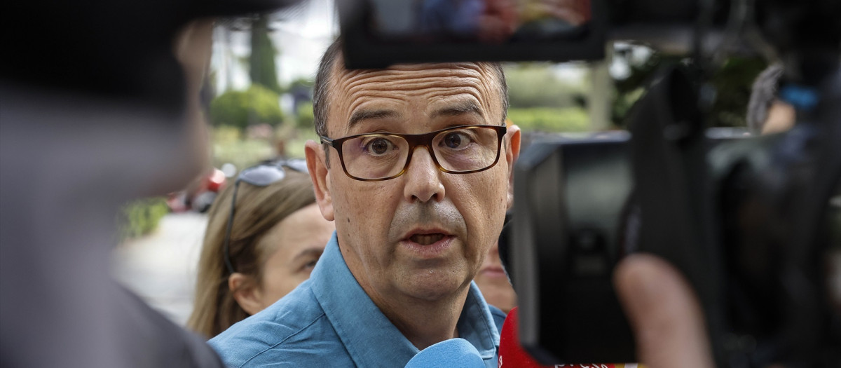 El jefe de Climatología de Aemet, José Ángel Núñez, a su llegada a los juzgados

Rober Solsona / Europa Press
02/6/2025