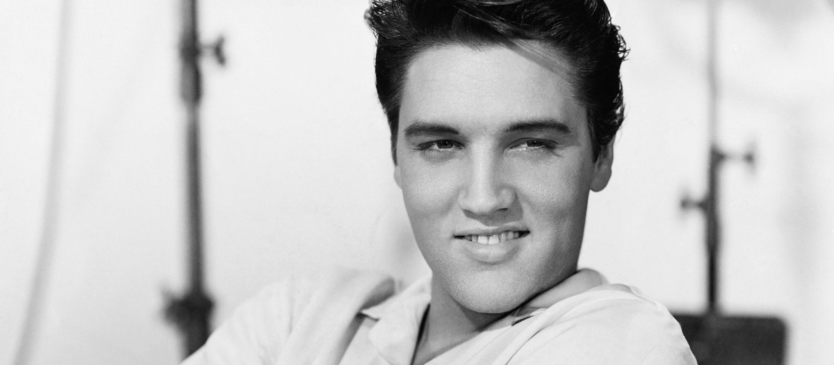 Foto de archivo del cantante Elvis Presley