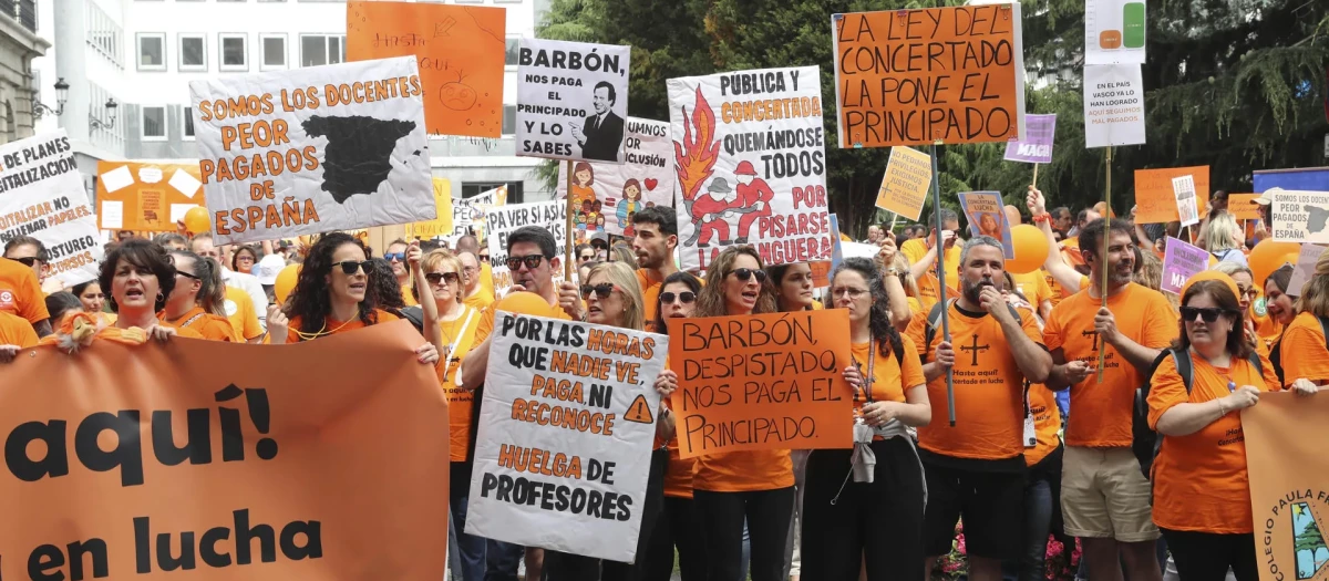 Alrededor de 1.500 personas han participado este jueves en la manifestación