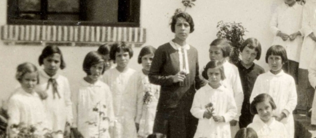 Victoria Díez, una de las maestras asesinadas por el Frente Popular