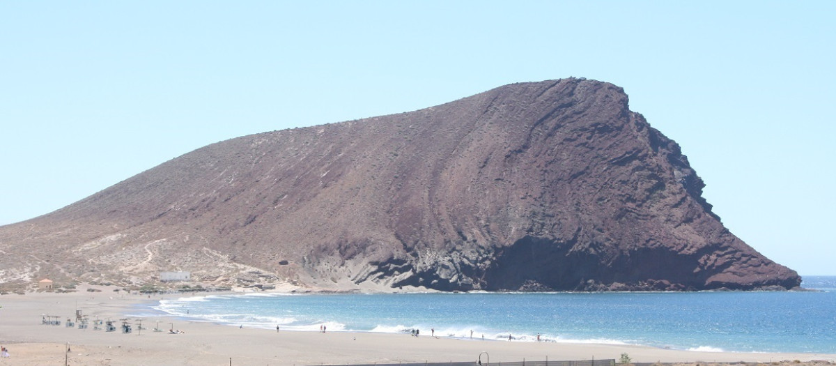 Playa de La Tejita, en Tenerife
REMITIDA / HANDOUT por AYUNTAMIENTO DE GRANADILLA
Fotografía remitida a medios de comunicación exclusivamente para ilustrar la noticia a la que hace referencia la imagen, y citando la procedencia de la imagen en la firma
02/9/2022