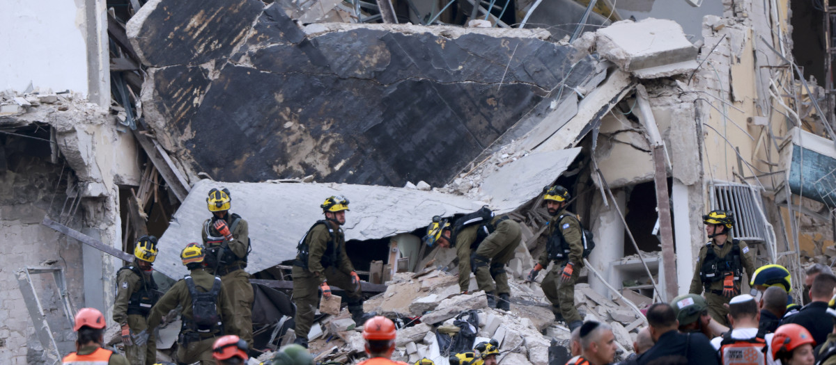 Edificios destruidos en Tel Aviv por los bombardeos