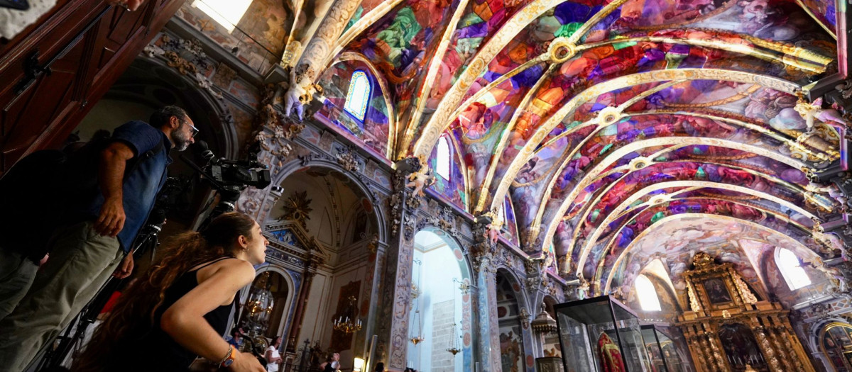 Imagen de la Iglesia de San Nicolás de Valencia por dentro