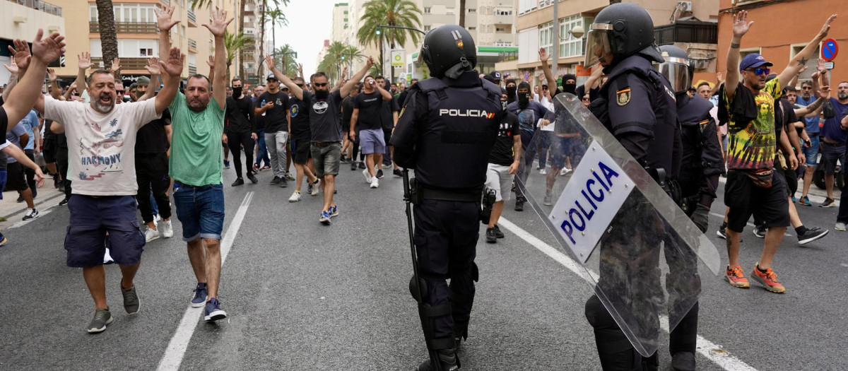 Trabajadores del sector del metal de Cádiz en la manifestación del pasado jueves