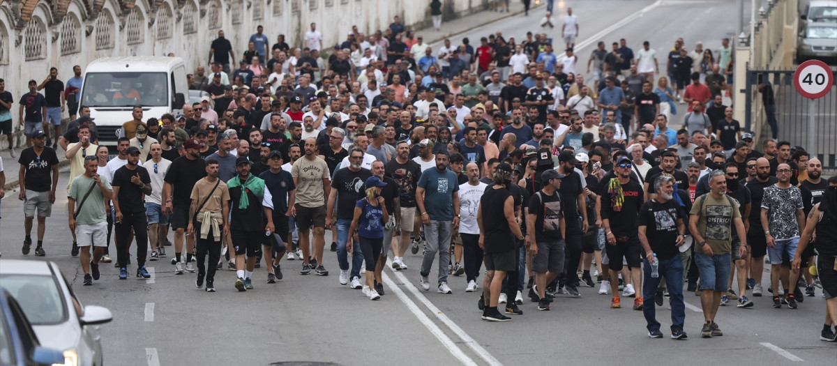 Huelguistas del sector del metal en Cádiz