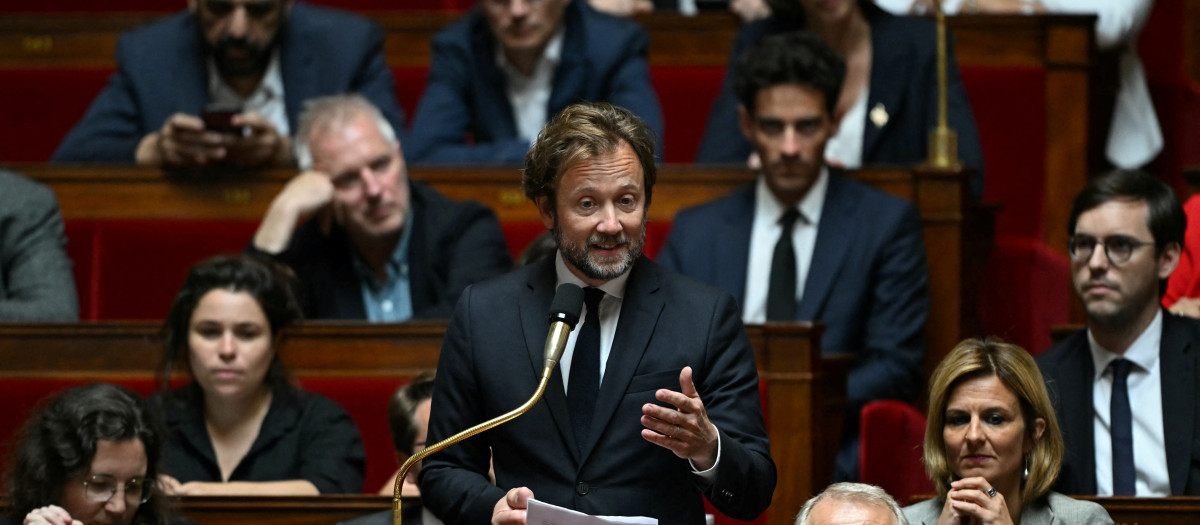 Boris Vallaud, líder de los socialistas franceses