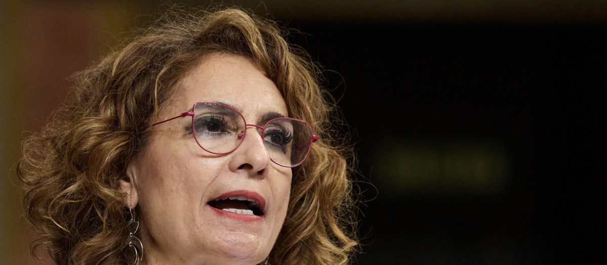 La vicepresidenta primera y ministra de Hacienda, María Jesús Montero