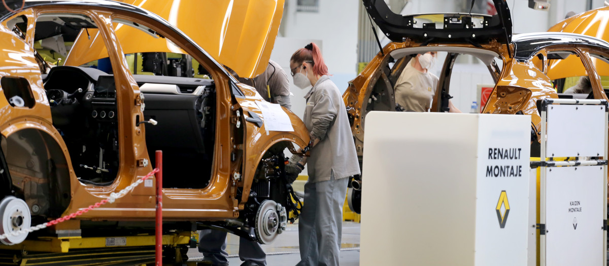 Montaje del Captur en la factoría de Renault