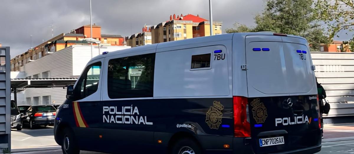 Una furgoneta de la Policía Nacional en Valladolid