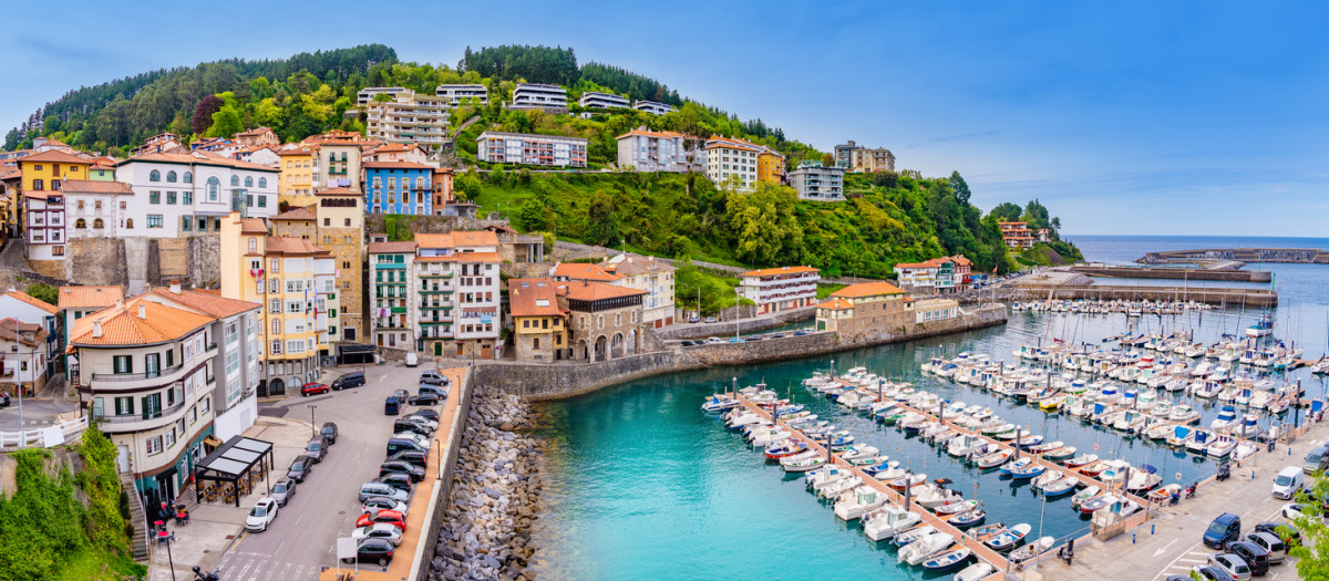 Puerto de Mutriku, en Guipúzcoa (País Vasco)