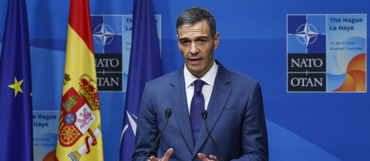 El presidente del Gobierno de España, Pedro Sánchez, ofrece una rueda de prensa en el marco de la cumbre de la OTAN