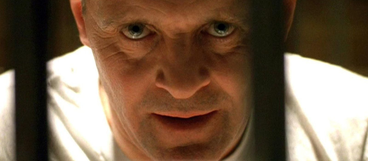 Anthony Hopkins interpretando a Hannibal Lecter en El silencio de los corderos (1991)