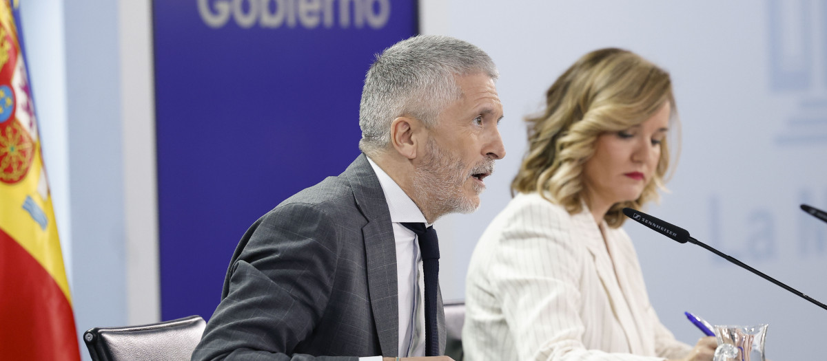 Los ministros Fernando Grande-Marlaska y Pilar Alegría