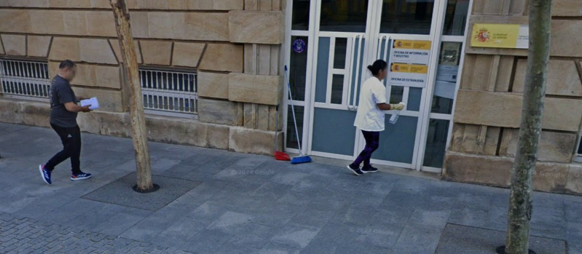 Entrada de la Oficina de Extranjería de Soria