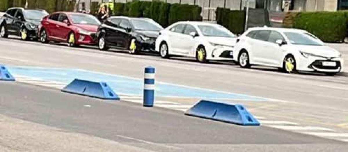 Imagen de la curiosa calle con estas ruedas