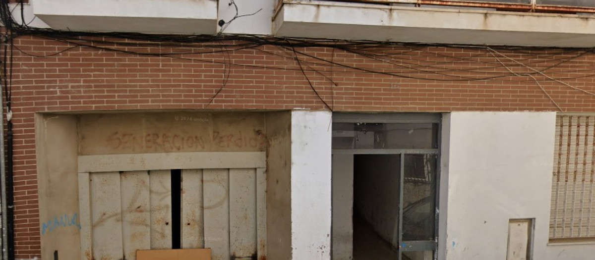 La Policía de Huelva desaloja un local de okupas de la calle Tharsis, en Las Colonias