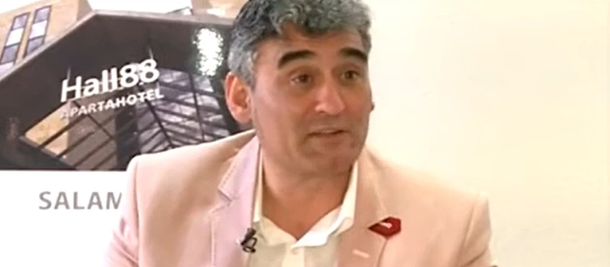 El alcalde de San Martín del Castañar, Alfonso Buenaventura