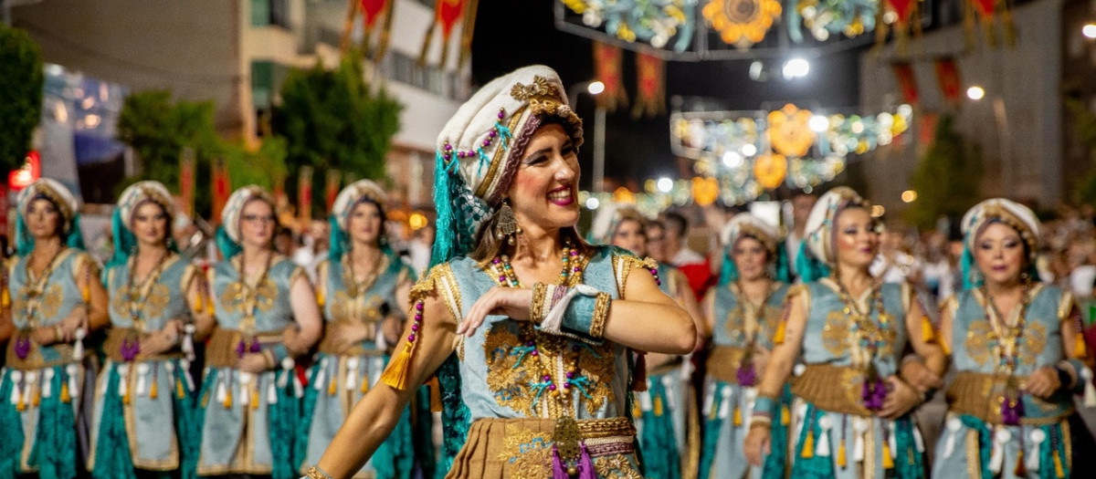 Imagen del desfile de Moros y Cristianos de Villajoyosa en 2024