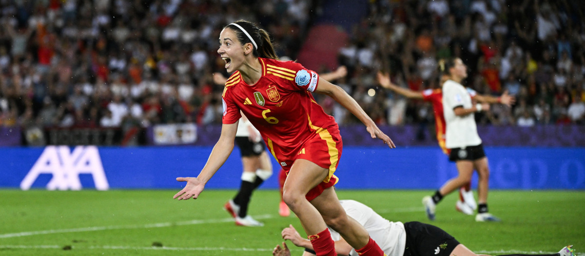 Aitana Bonmatí celebra el gol de la victoria de España