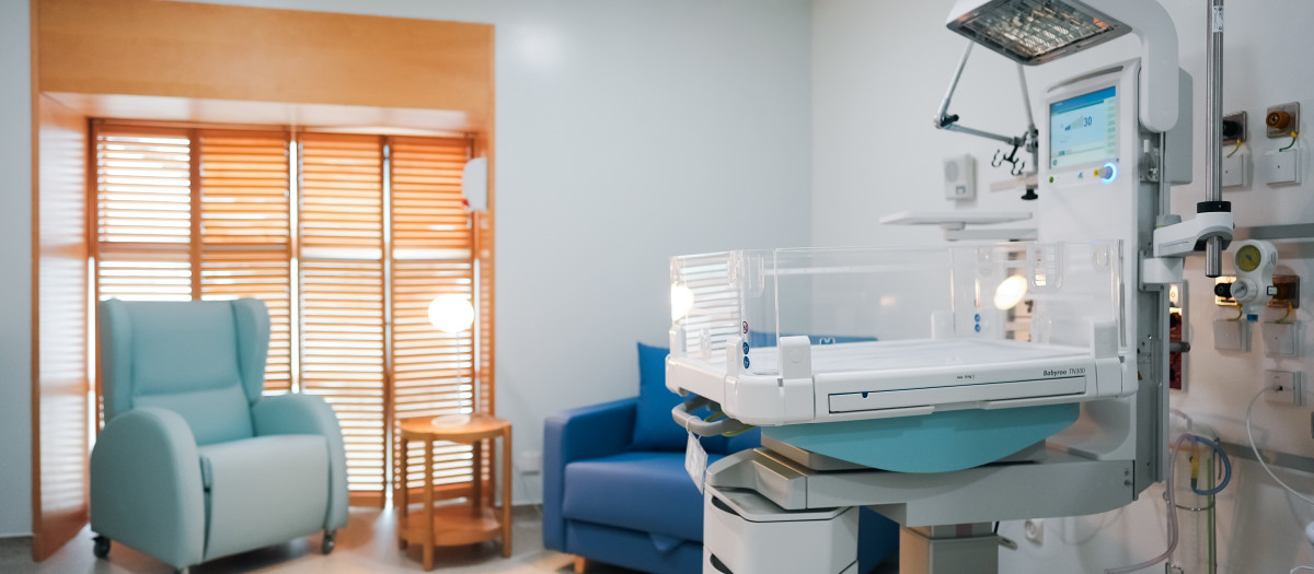 Una de las nuevas habitaciones de la primera Unidad Madre-Hijo en el Hospital Gregorio Marañón.