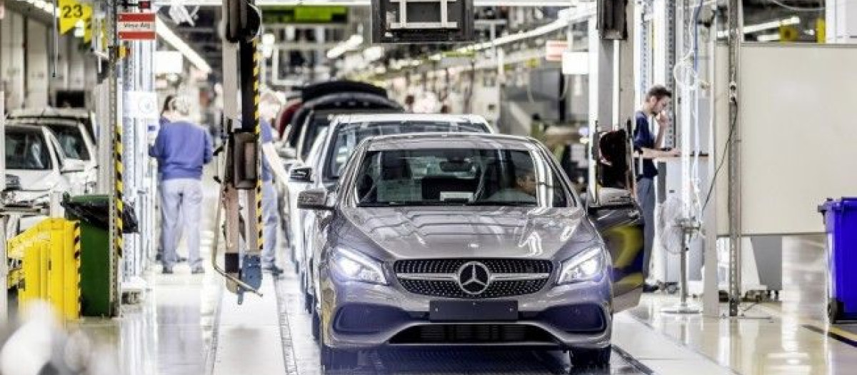 Los fabricantes europeos preparan ajustes millonarios en sus plantas