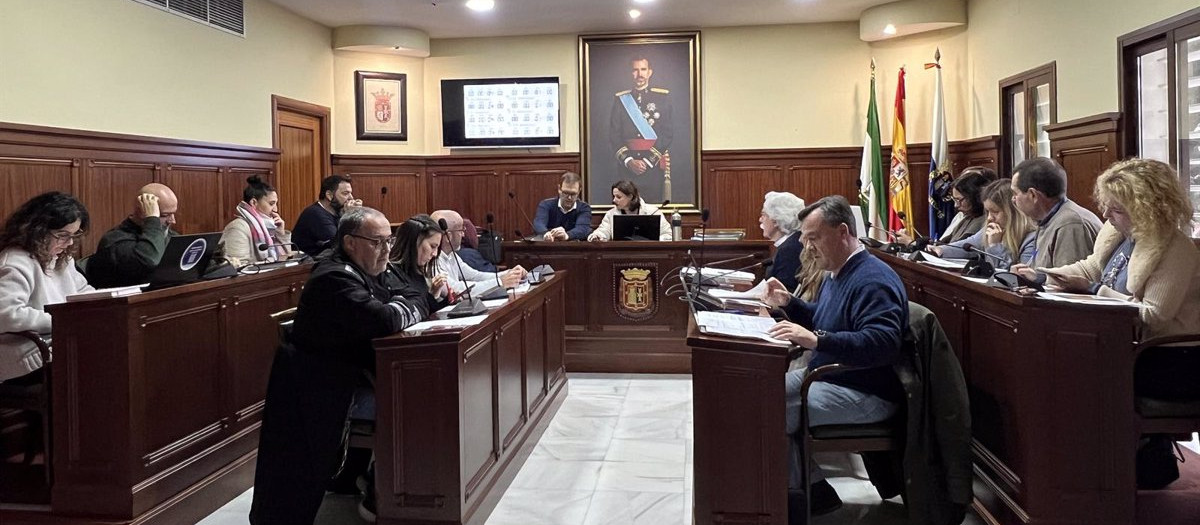 Pleno del Ayuntamiento de Espartinas (archivo)