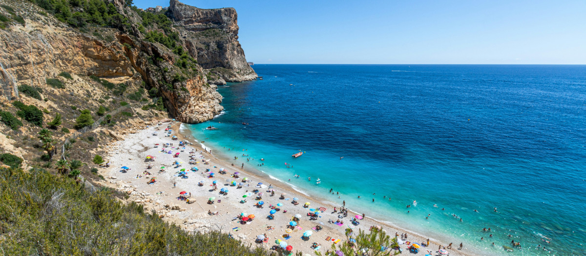 En la imagen, la cala del Moraig (Comunidad Valenciana)