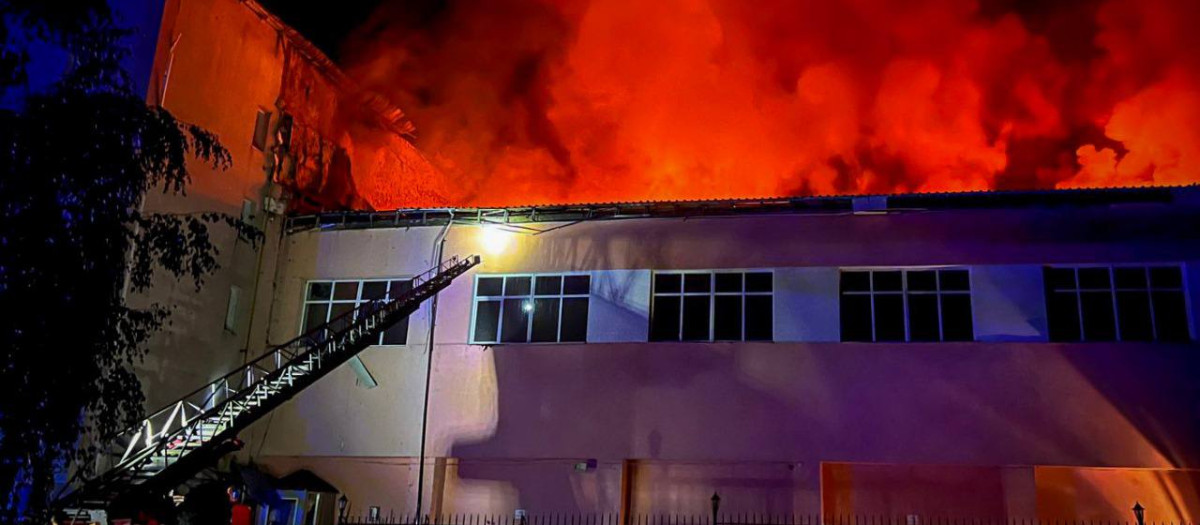 Uno de los edificios afectados de la ciudad de Sumi tras el ataque ruso con drones