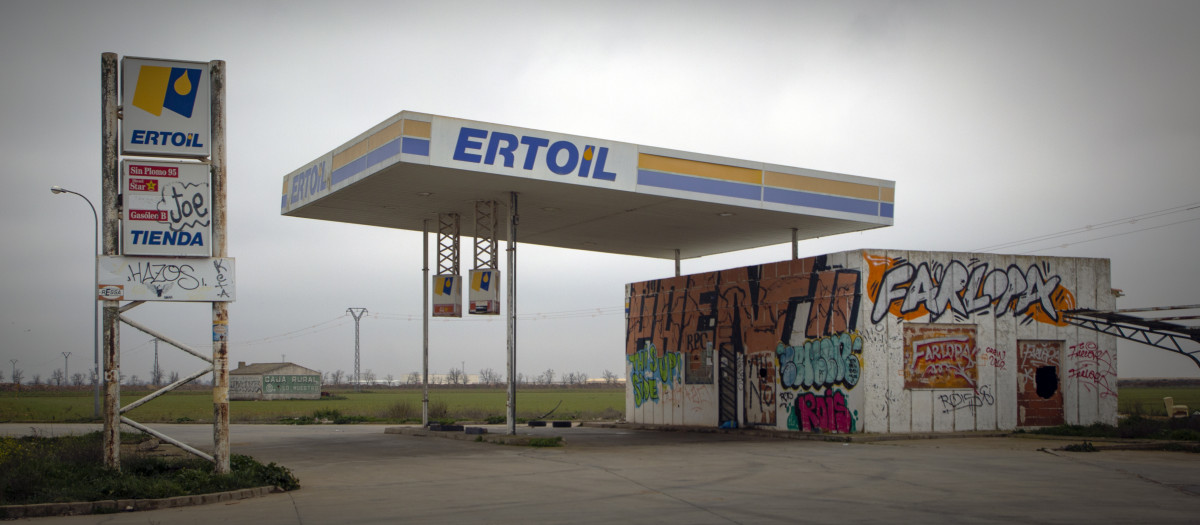 Gasolinera abandonada