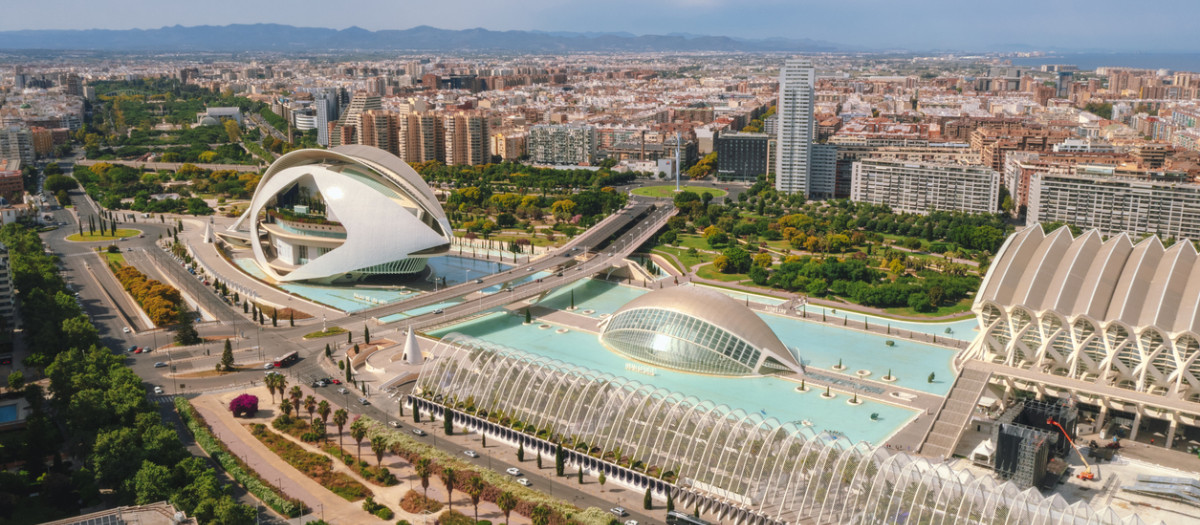 Vista aérea de la Ciudad de las Artes y las Ciencias en Valencia