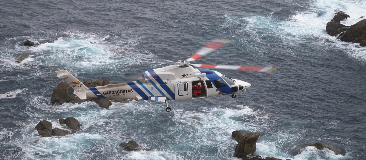 El helicóptero Pesca 2, en imagen de archivo.

REMITIDA / HANDOUT por GARDACOSTAS
Fotografía remitida a medios de comunicación exclusivamente para ilustrar la noticia a la que hace referencia la imagen, y citando la procedencia de la imagen en la firma
02/9/2025