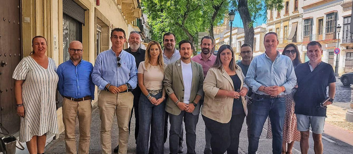 Los representantes de AxSí en los municipios gaditanos afectados